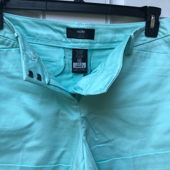 Mossimo Mint Khaki Shorts - Picture 2 of 8